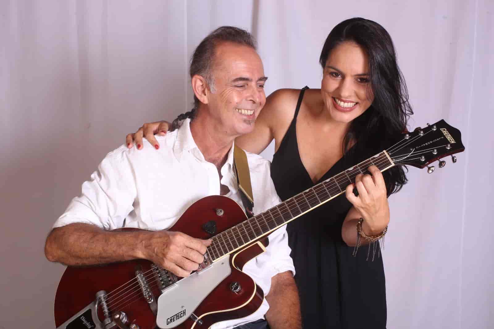 Imagem do evento Domingo Musical: “Show Samba & Choro, com Cinthia Jardim”