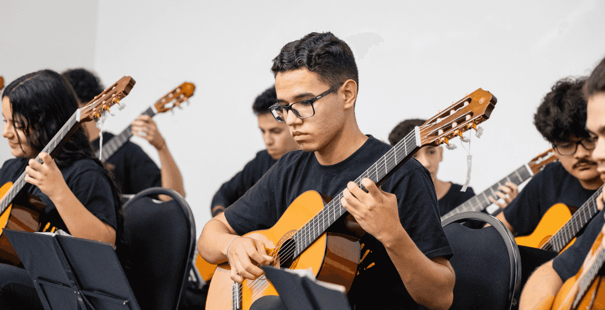 Banner do evento Concerto da Camerata de Violões do GURI de São Luiz do Paraitinga
