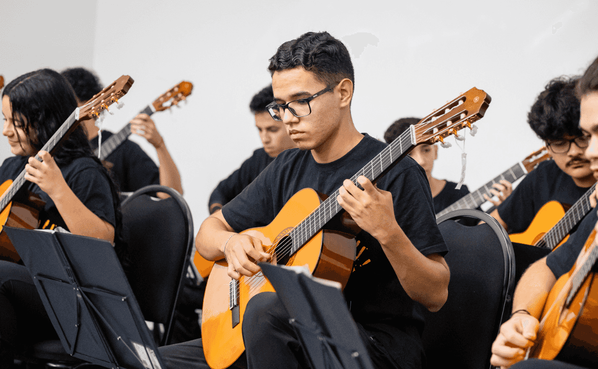 Banner do evento Concerto da Camerata de Violões do GURI de São Luiz do Paraitinga