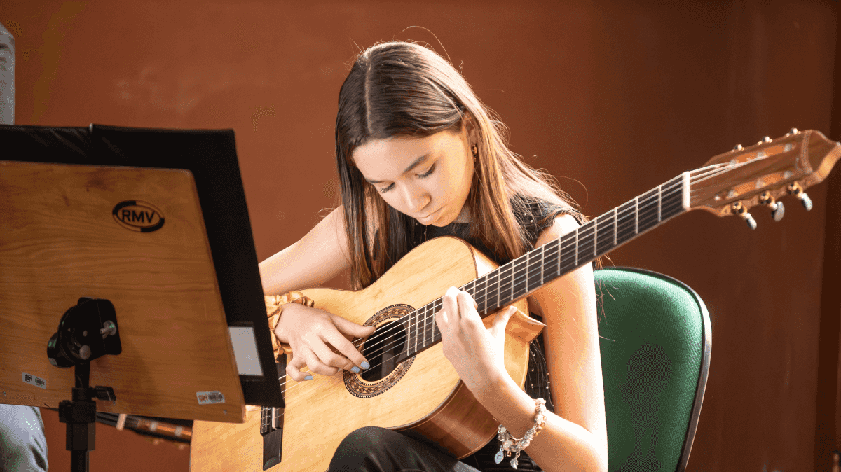 Banner do evento Concerto da Camerata de Cordas Dedilhadas do GURI de Franca