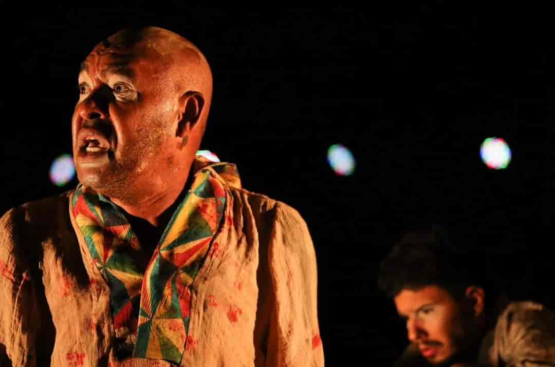 Imagem do evento Espetáculo de Teatro - A TERRA PROMETIDA: escadaria para o céu.