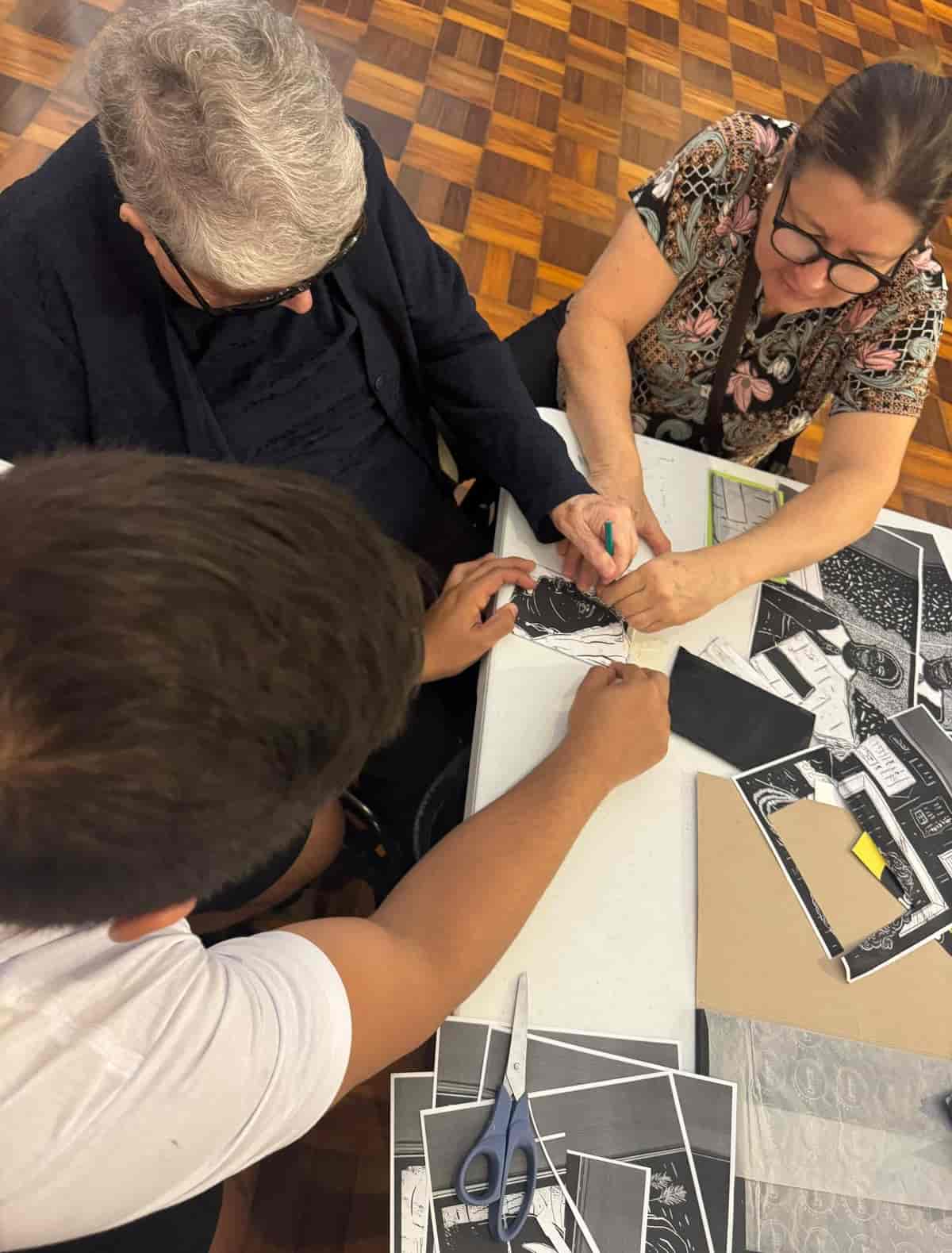 Imagem do evento Programa Sejam Bem-Vindos | Cordel e Resistência: Oficina de gravura e narrativas de Heroínas Negras