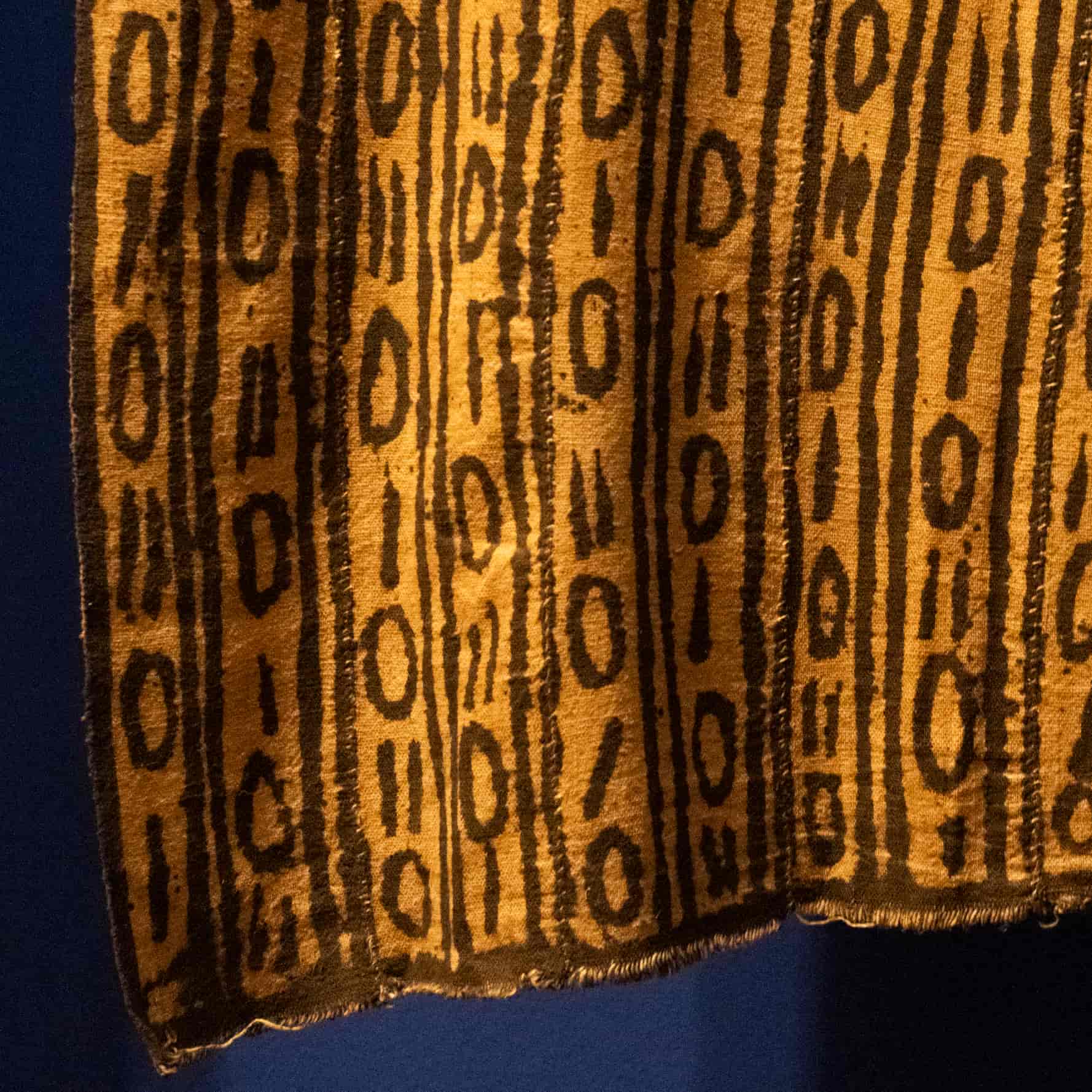 Banner do evento Visita temática + oficina “Mãos que tecem desejos”