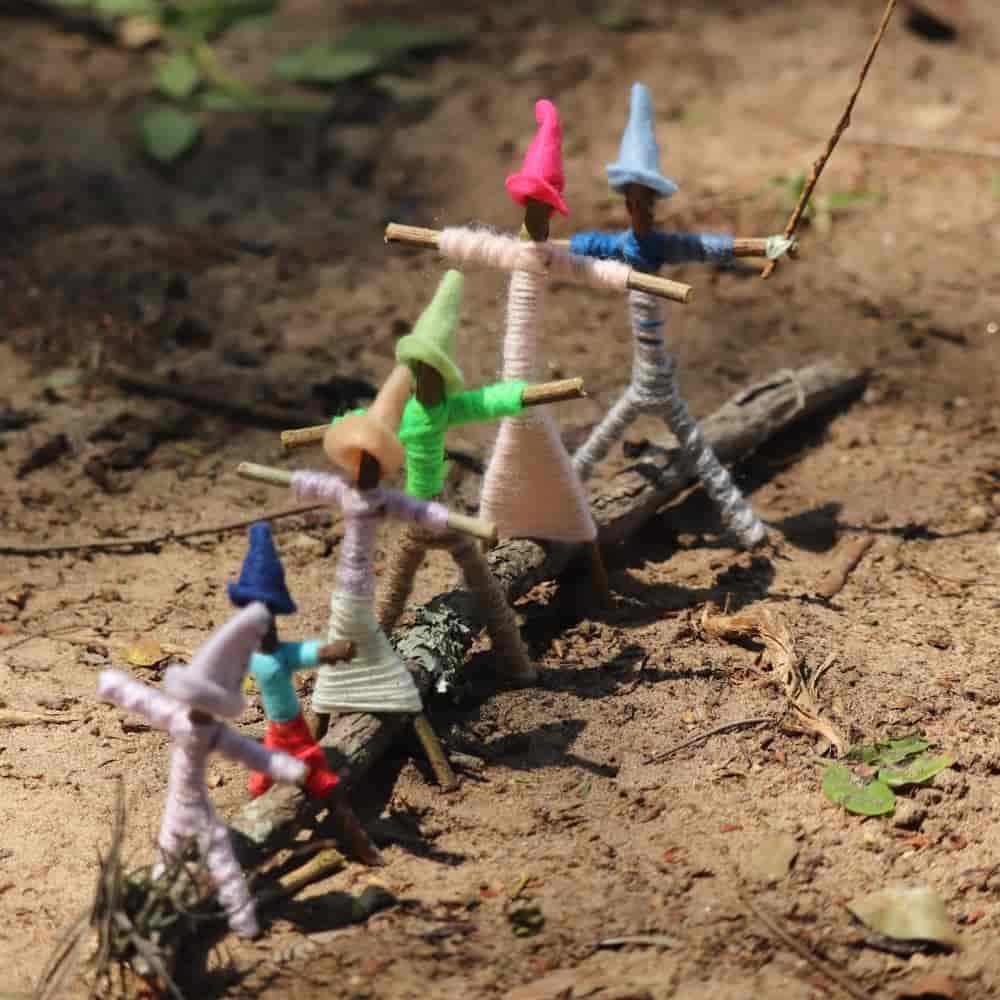 Banner do evento Encontros com arte: “Oficina Infinitudes de um Graveto” 