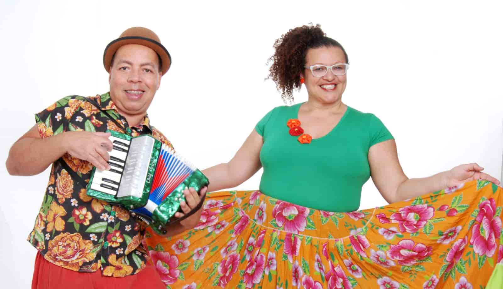 Banner do evento CONTAÇÃO DE HISTÓRIAS | O ARRAIAL DO PAVÃO E OUTRAS HISTÓRIAS - COM CIA. TEREZINHA