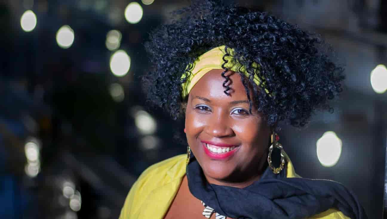 Banner do evento Lapidando Esmeraldas: Literatura, Resistência e Superação - com Esmeralda Ortiz