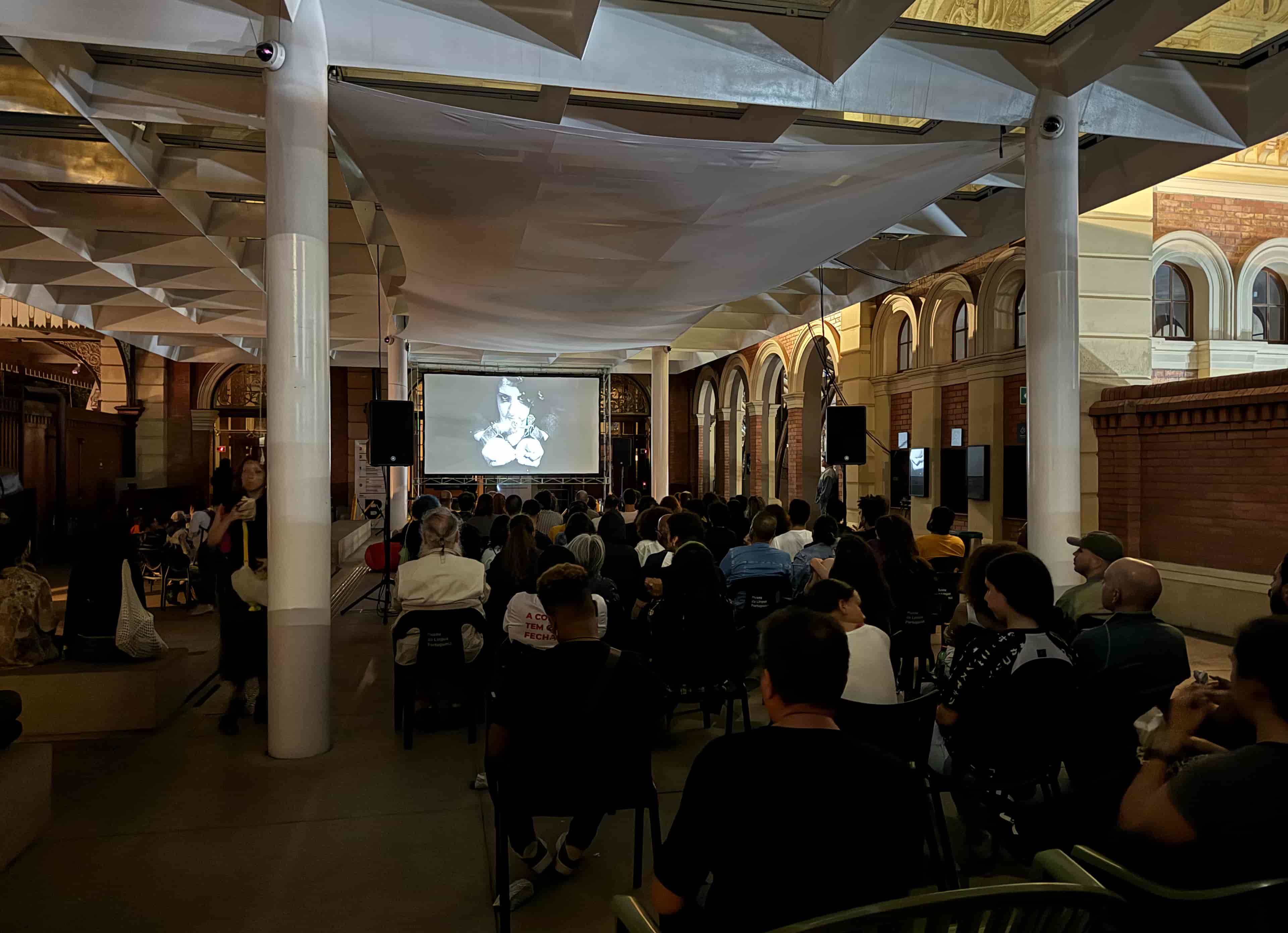 Banner do evento Mostra de Cinema de São Paulo no Luz na Tela