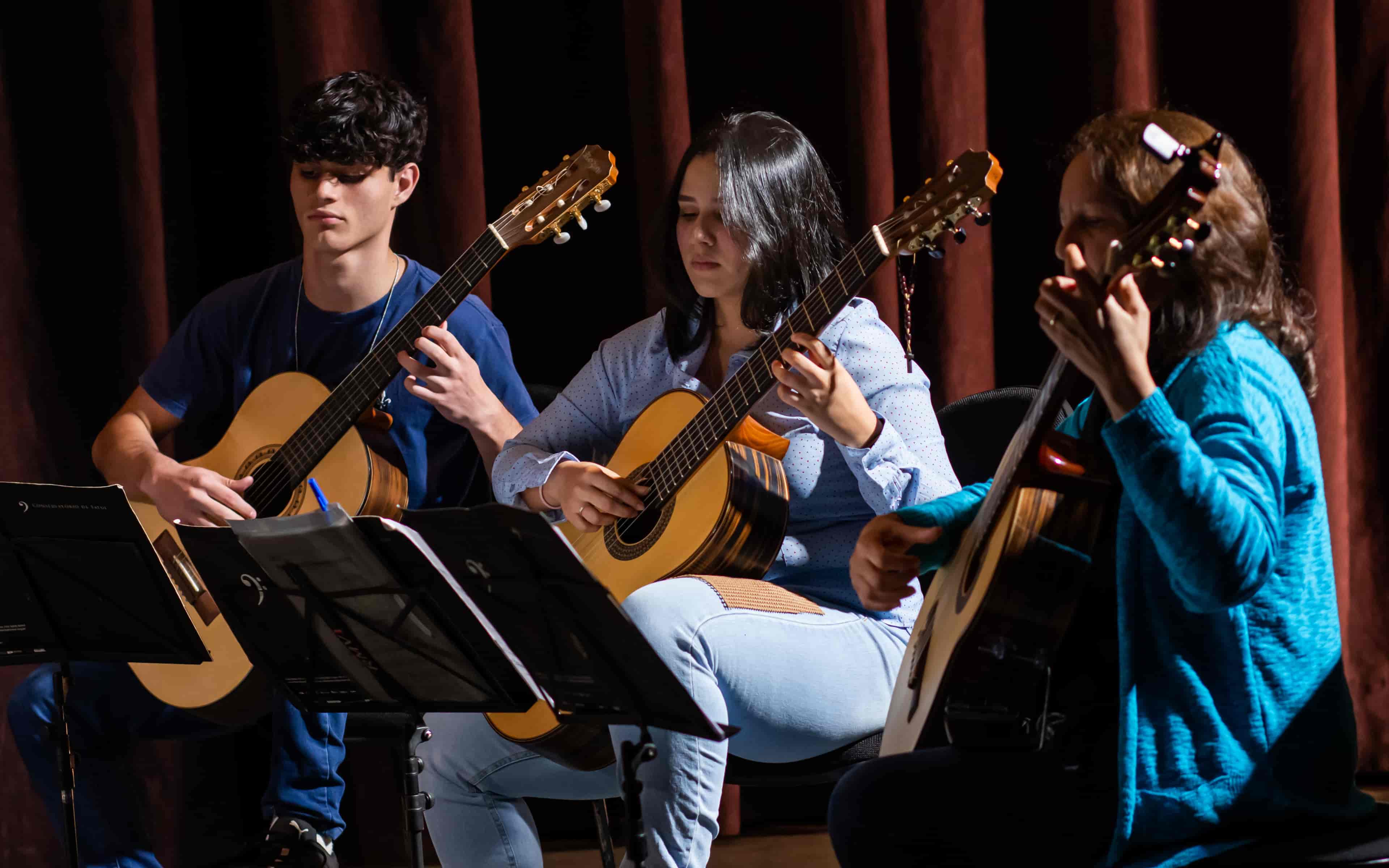 Banner do evento  Recital de estudantes/Camerata de Violões do Polo São José do Rio Pardo