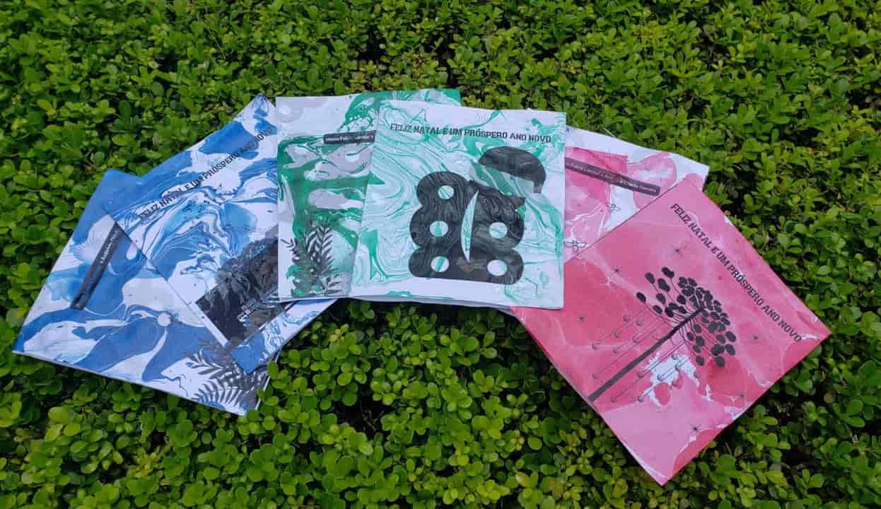 Banner do evento "Férias no Museu: Oficina de cartão de presente "