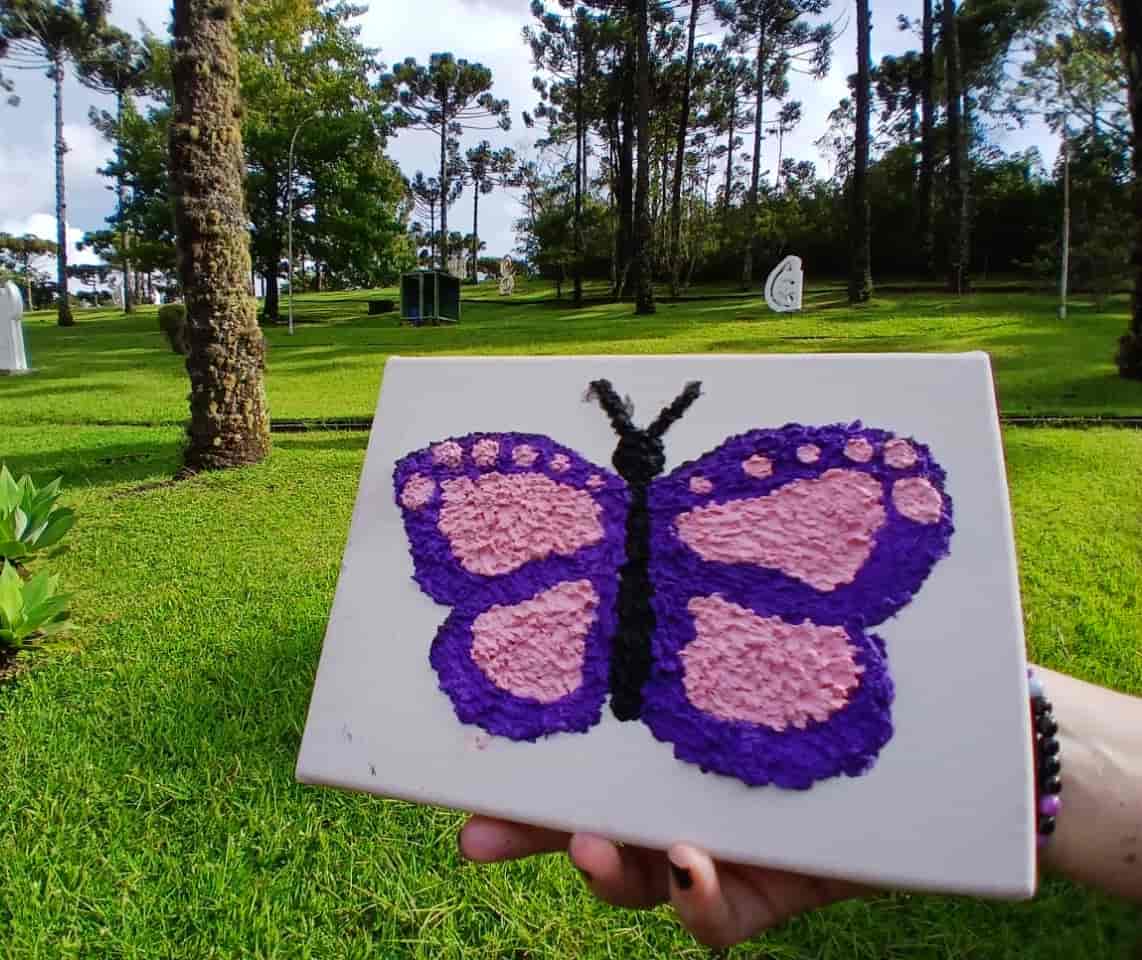 Imagem do evento Família no Museu: “Pintura Texturizada”