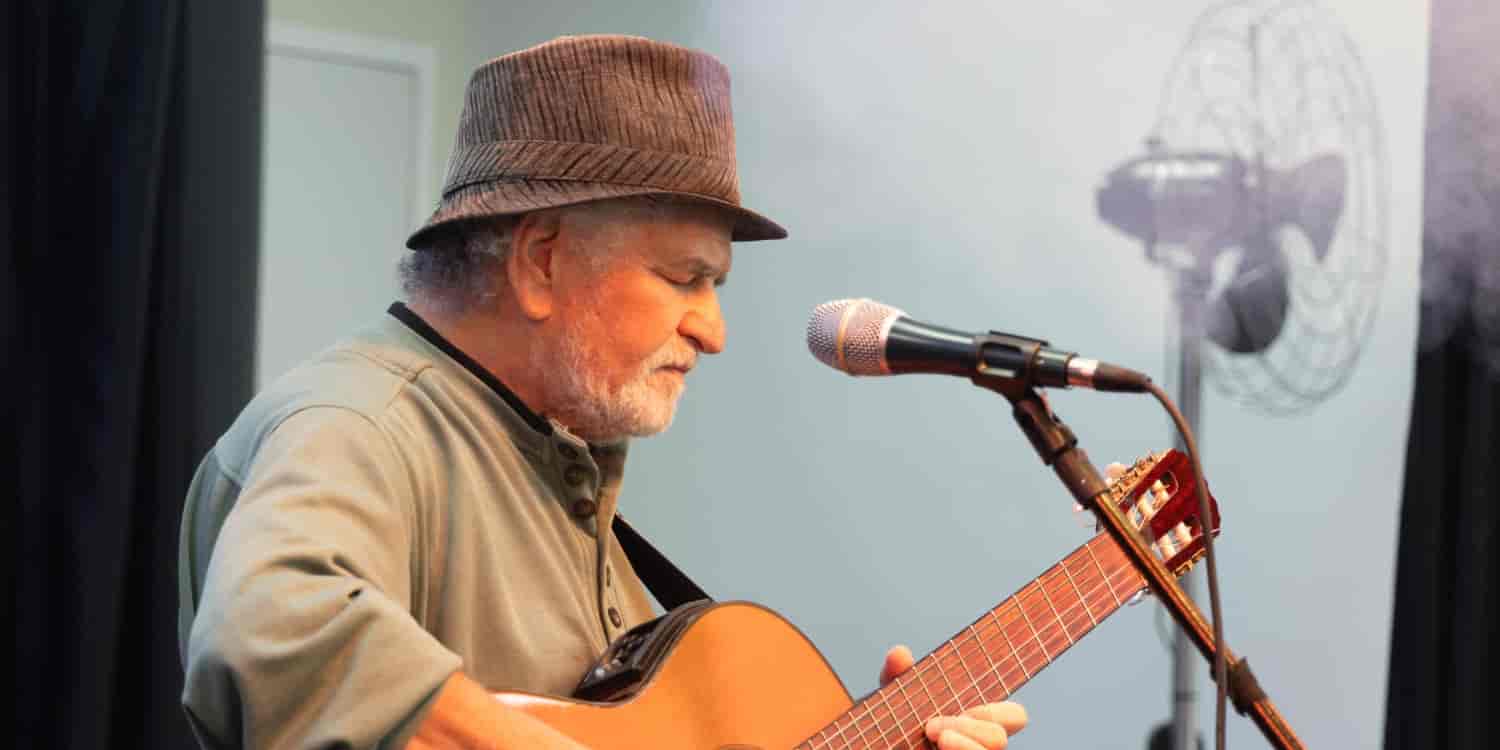 Imagem do evento SARAUZINHO DA VERGUEIRO: MEU PRIMEIRO SARAU COM VIEIRA PATO