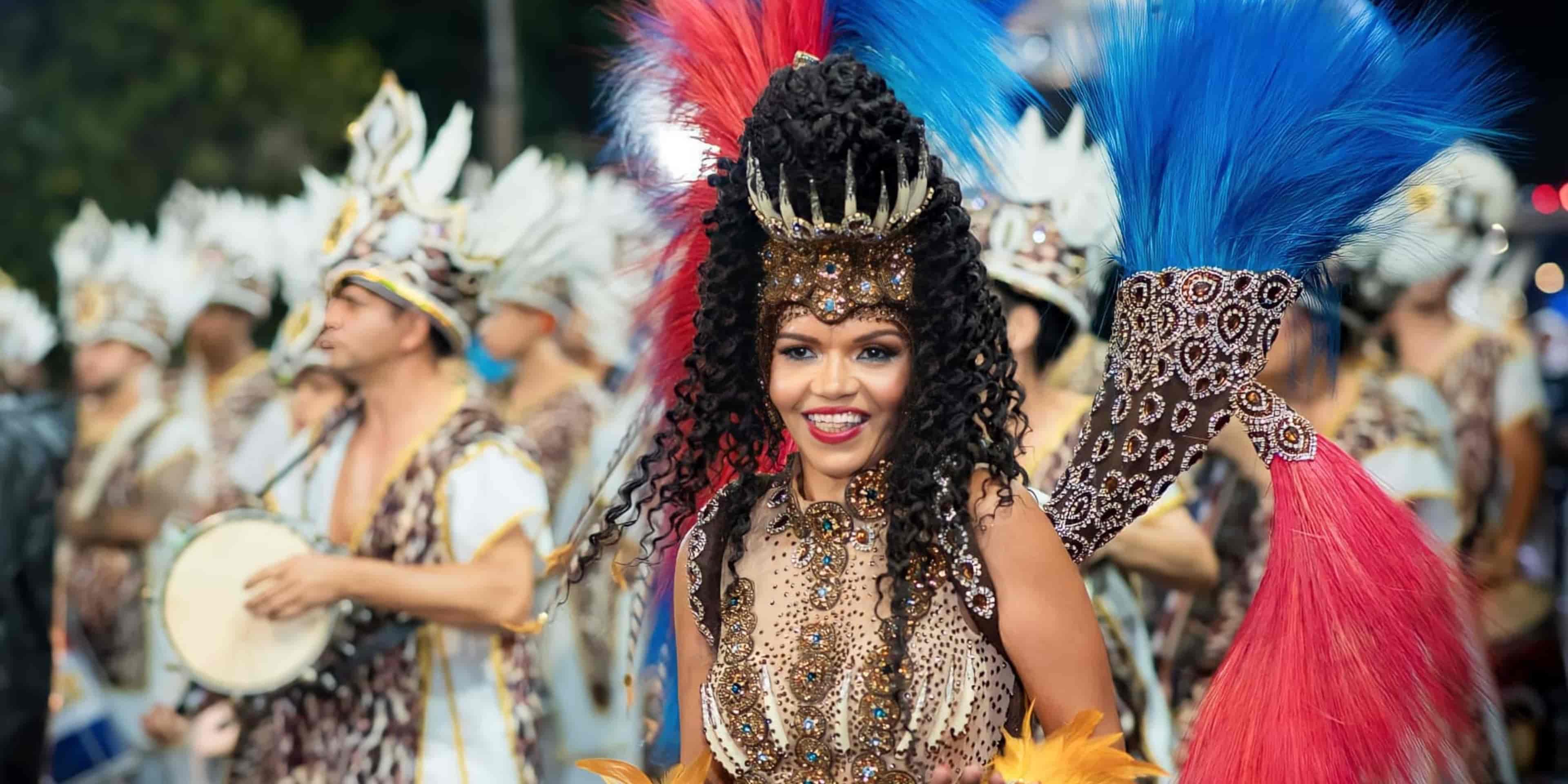 Banner do evento GRITO DE CARNAVAL CACIQUE: DESEJOS, SONHOS E SAMBA NO PÉ