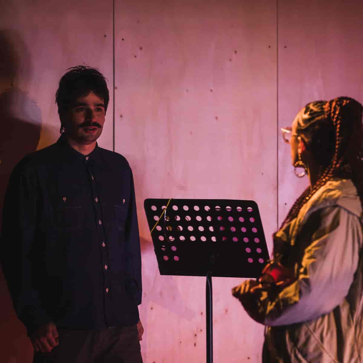 Imagem do evento Leitura dramática da peça "E lá fora o silêncio", do grupo LABTD