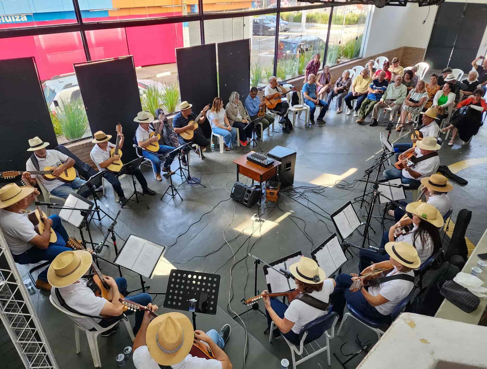Banner do evento Aulas de viola caipira e acordeon - Sindicato Rural de Tatuí