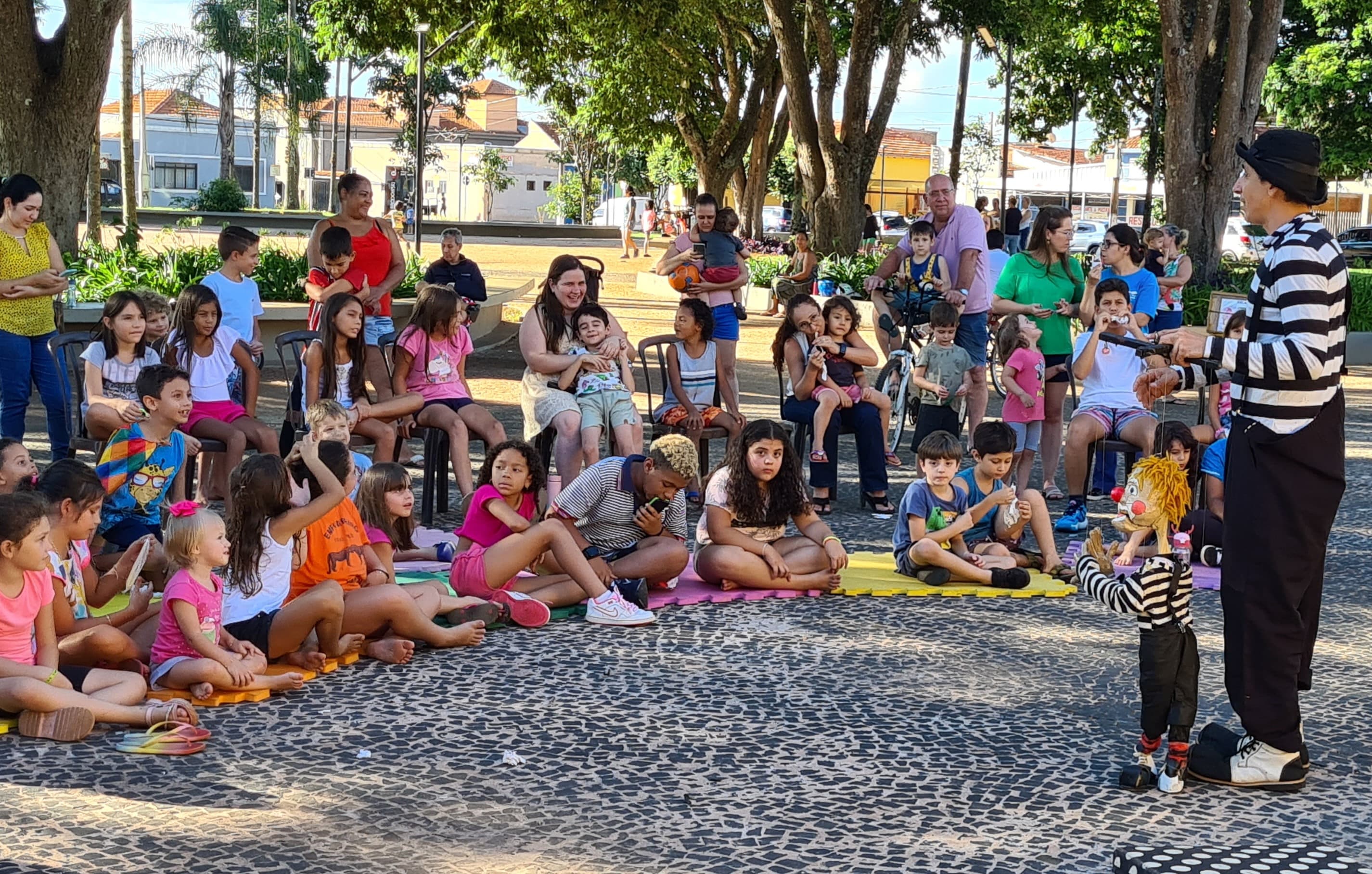 Banner do evento É Gostoso Ser Criança no Museu Casa de Portinari: Recreação Cultural com Tio Pita