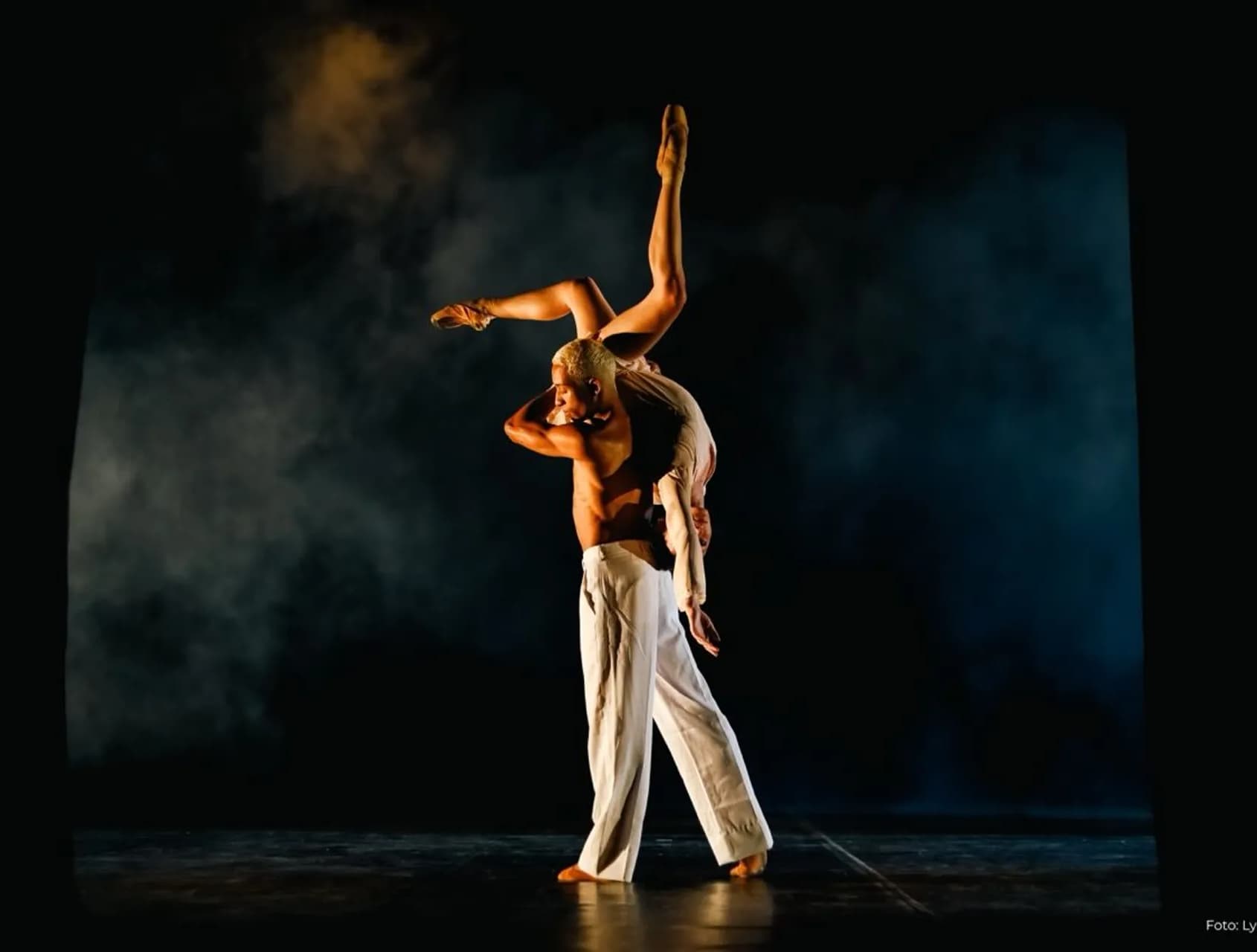 Banner do evento Cia Ballet Paraisópolis apresenta "Cartografias do Invisível"