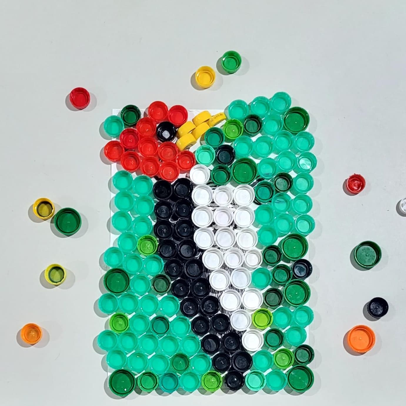 Banner do evento Por Dentro do Viveiro: “Arte com tampa de garrafa”