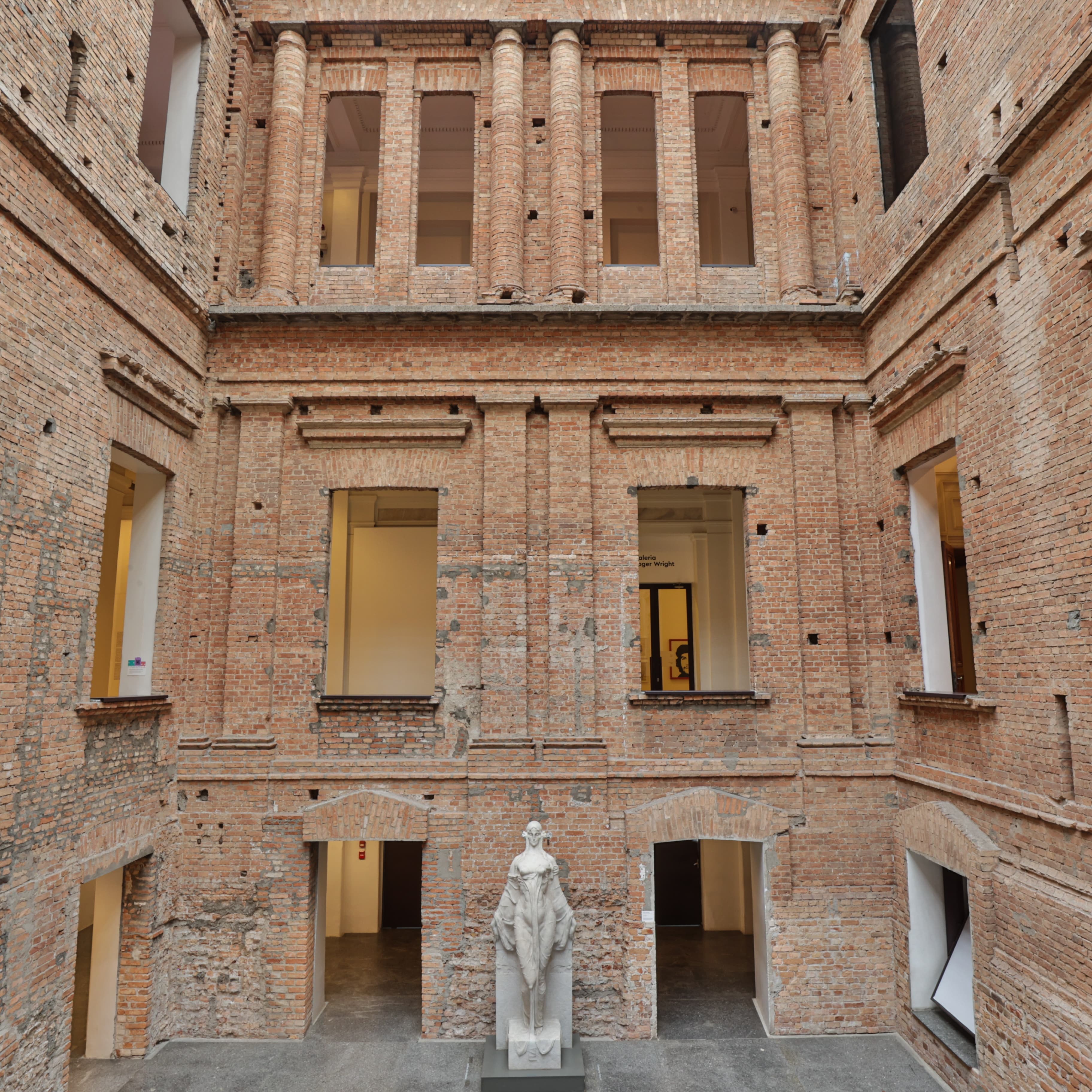 Banner do evento Visita mediada em Libras – Virada Inclusiva