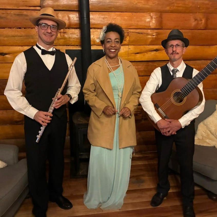 Banner do evento "Férias no Museu:  Show Seresteiros da Mantiqueira, de Theresa Dalme"