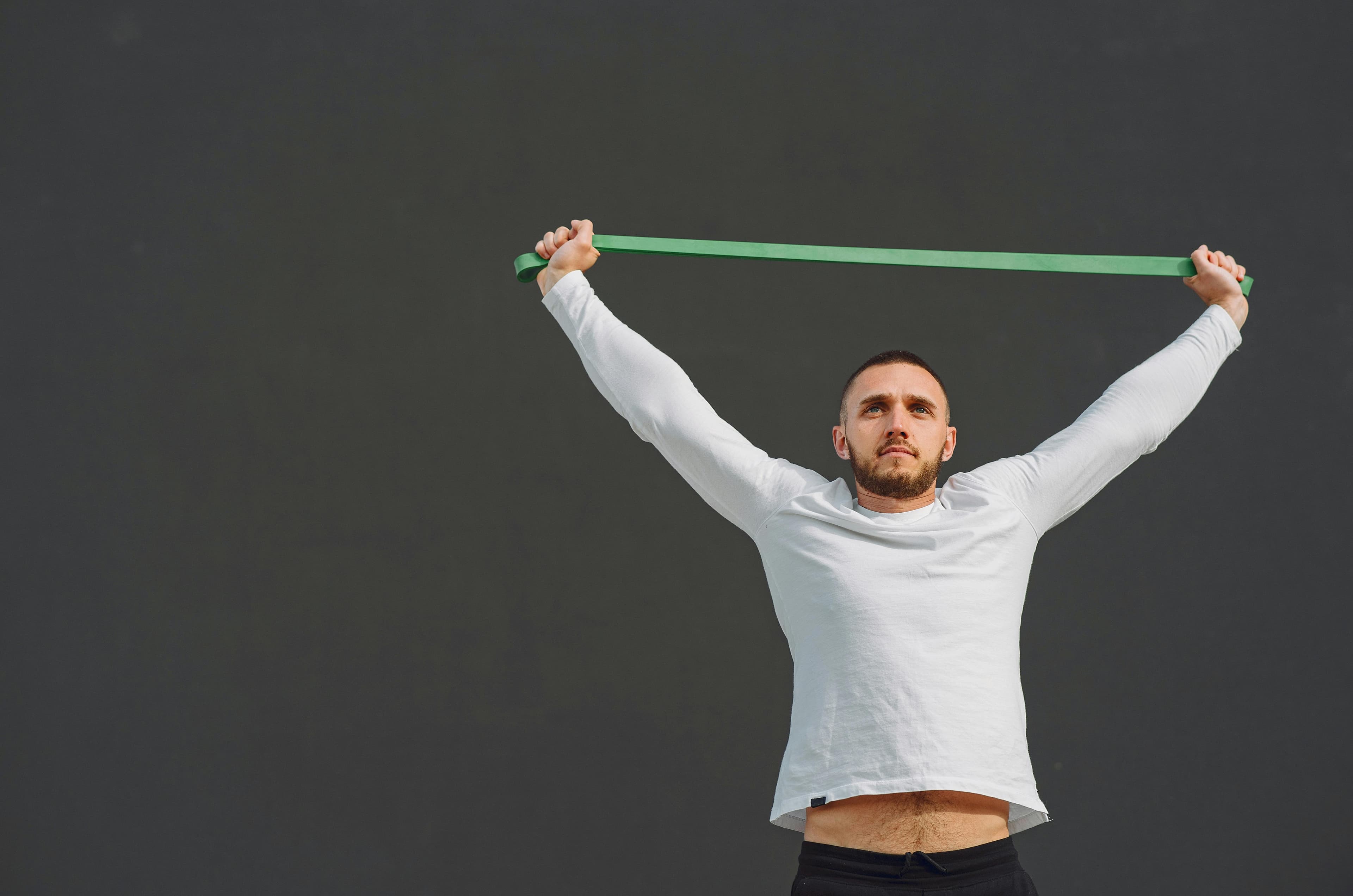 Banner do evento OFICINA DE FÉRIAS: JOGOS CORPORAIS COM ELÁSTICO