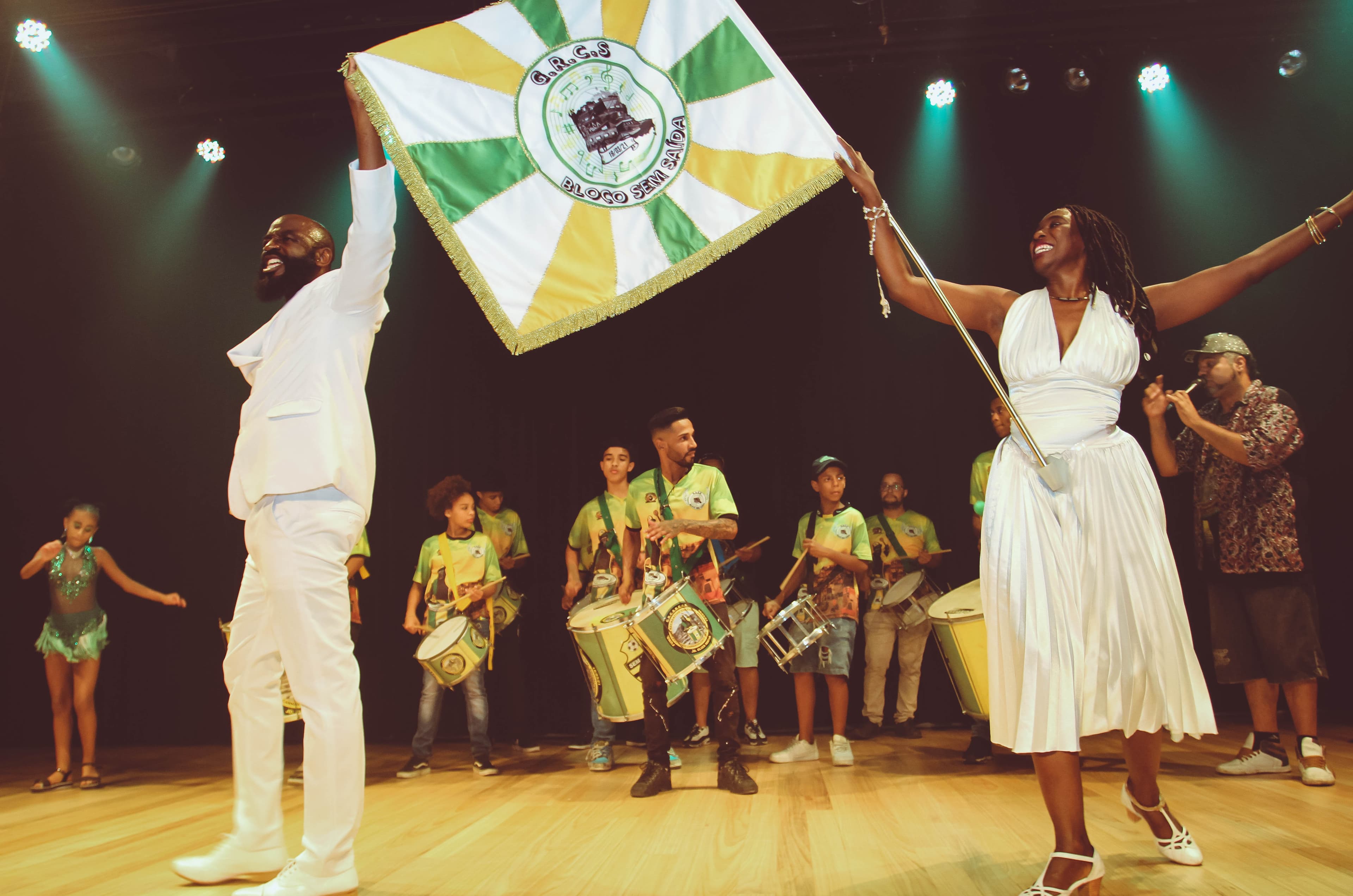 Banner do evento Festa de Favela: Gira Bandeira - Guardiões do Carnaval 