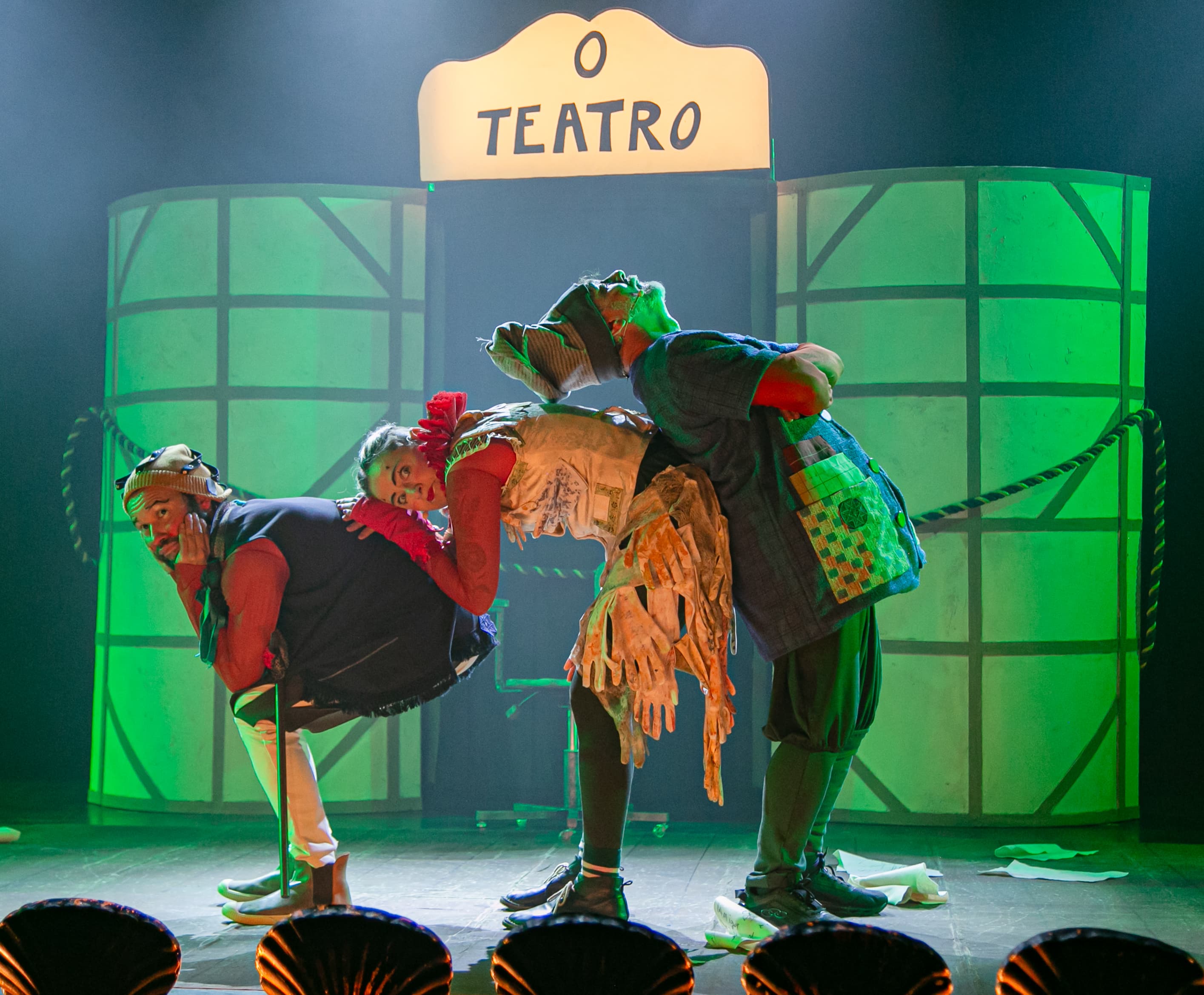 Banner do evento Espetaculo Infanto Juvenil As Luvas de Shakespeare