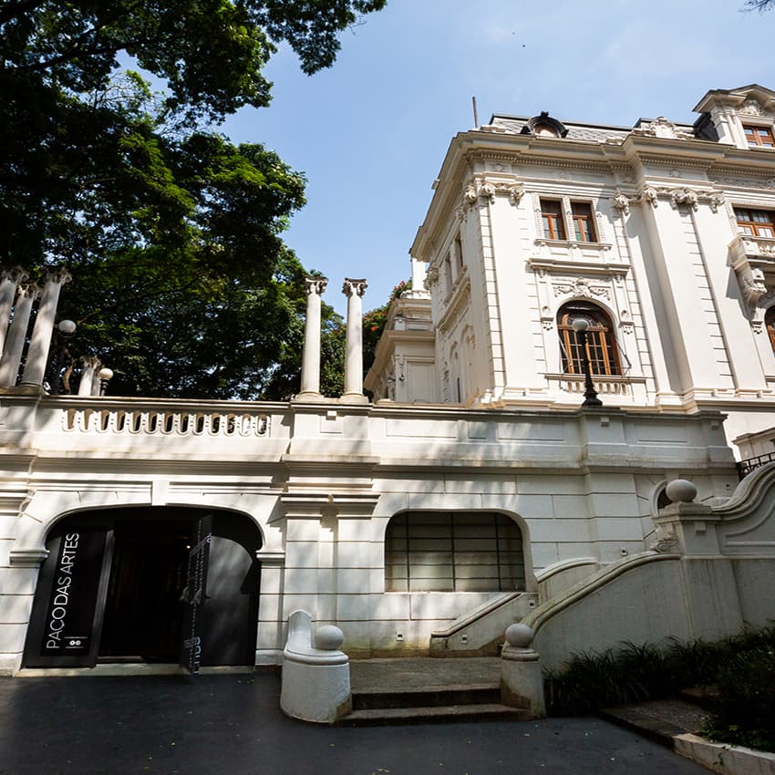 Banner do evento Exposição Escuta aqui! 