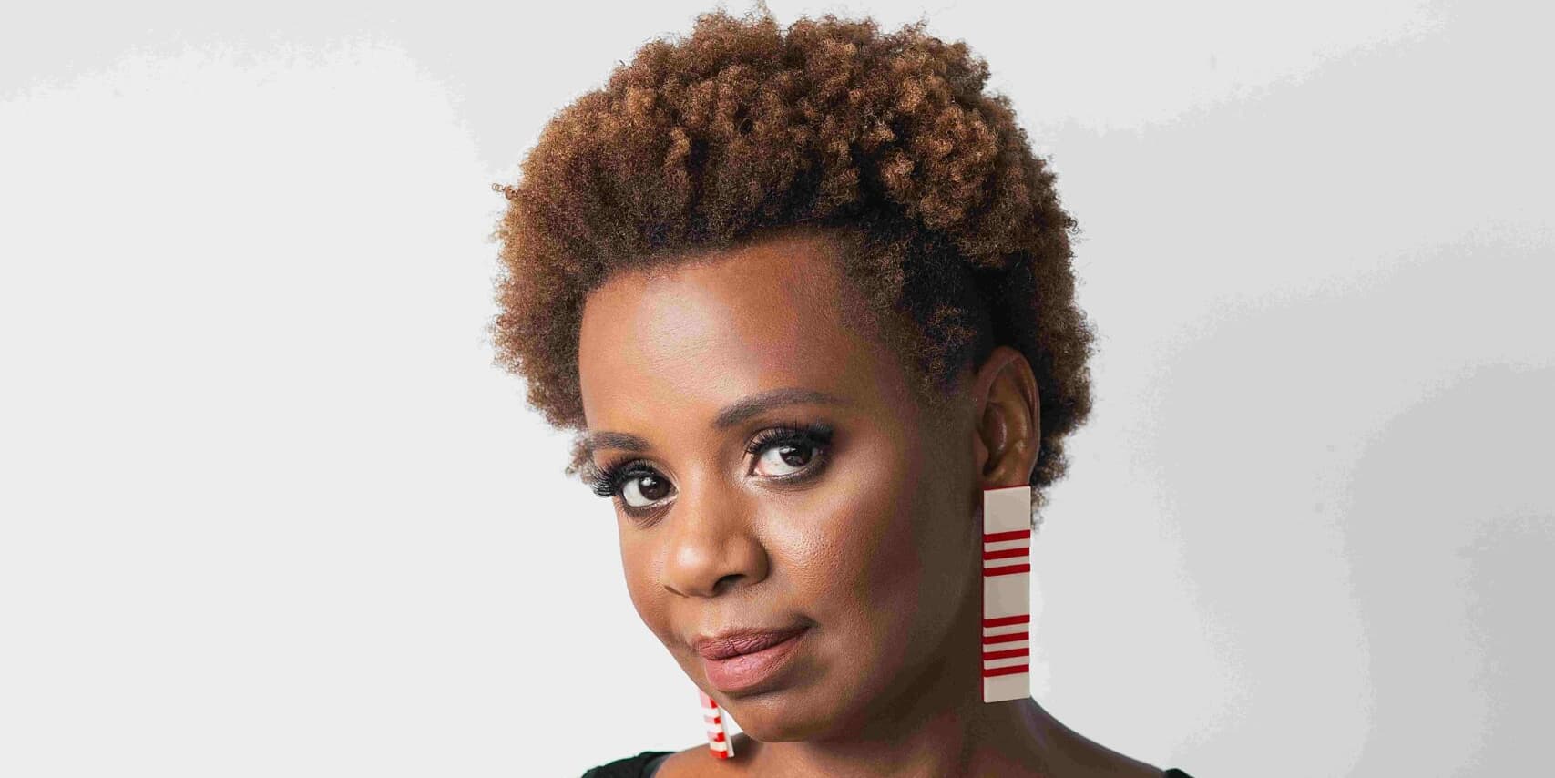 Banner do evento CONTAÇÃO DE HISTÓRIAS: CONTOS POPULARES E CONTOS PIRAPORIANOS, COM JANINE RODRIGUES