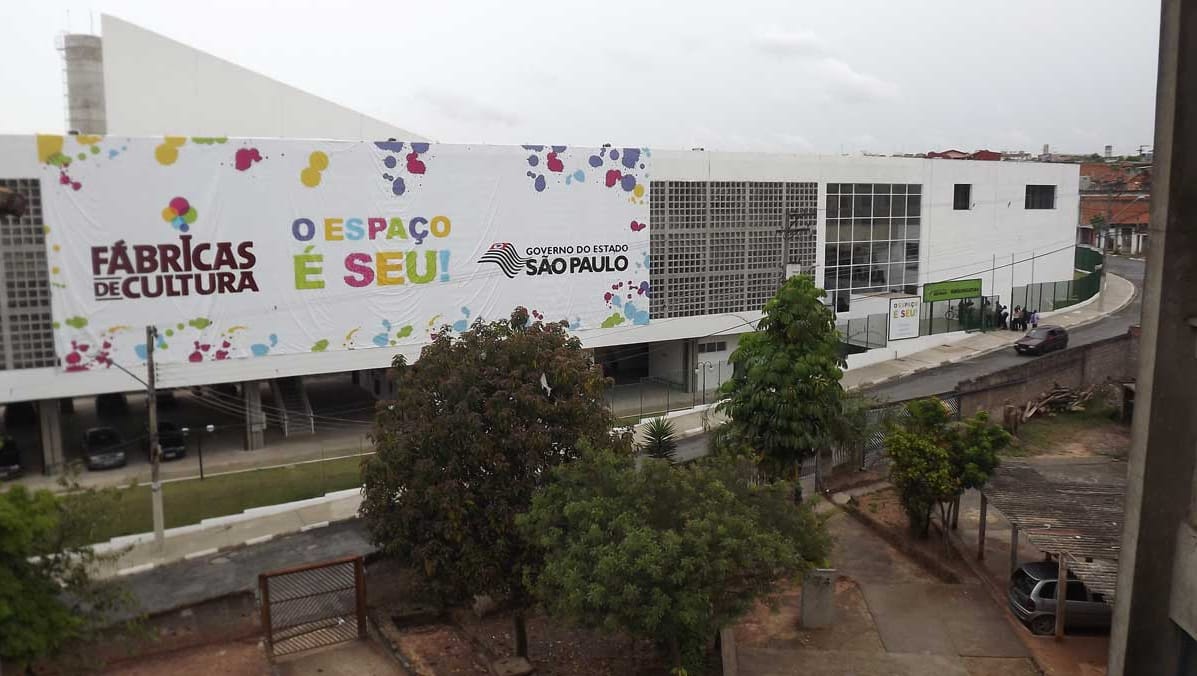 Banner do evento Sessão cinema | Ponto MIS - Filme: TRÊS VIDAS E UM SONHO