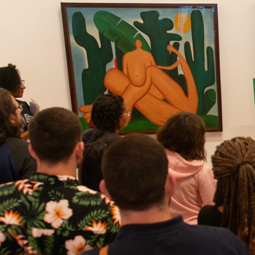 Banner do evento Visita com curadoria: mulheres artistas na exposição Pinacoteca Acervo com Pollyana Quintella