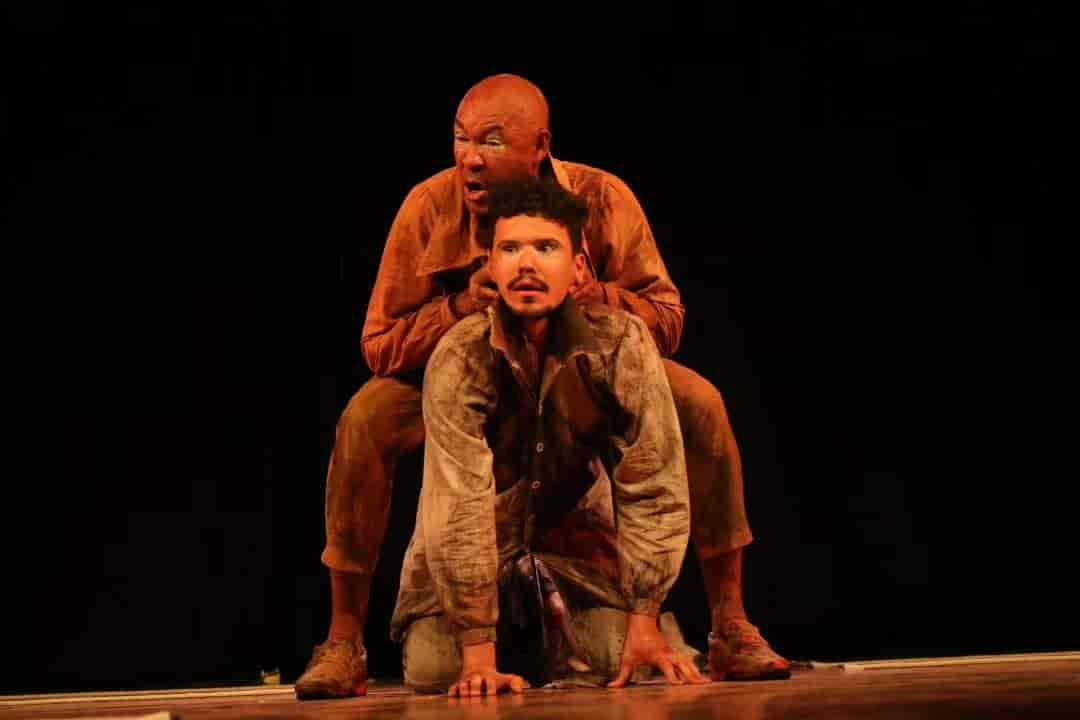 Imagem do evento Espetáculo de Teatro - A TERRA PROMETIDA: escadaria para o céu.