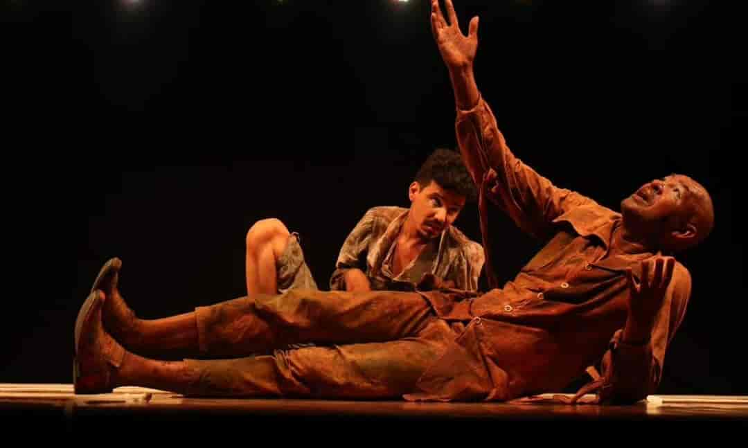 Imagem do evento Espetáculo de Teatro - A TERRA PROMETIDA: escadaria para o céu.