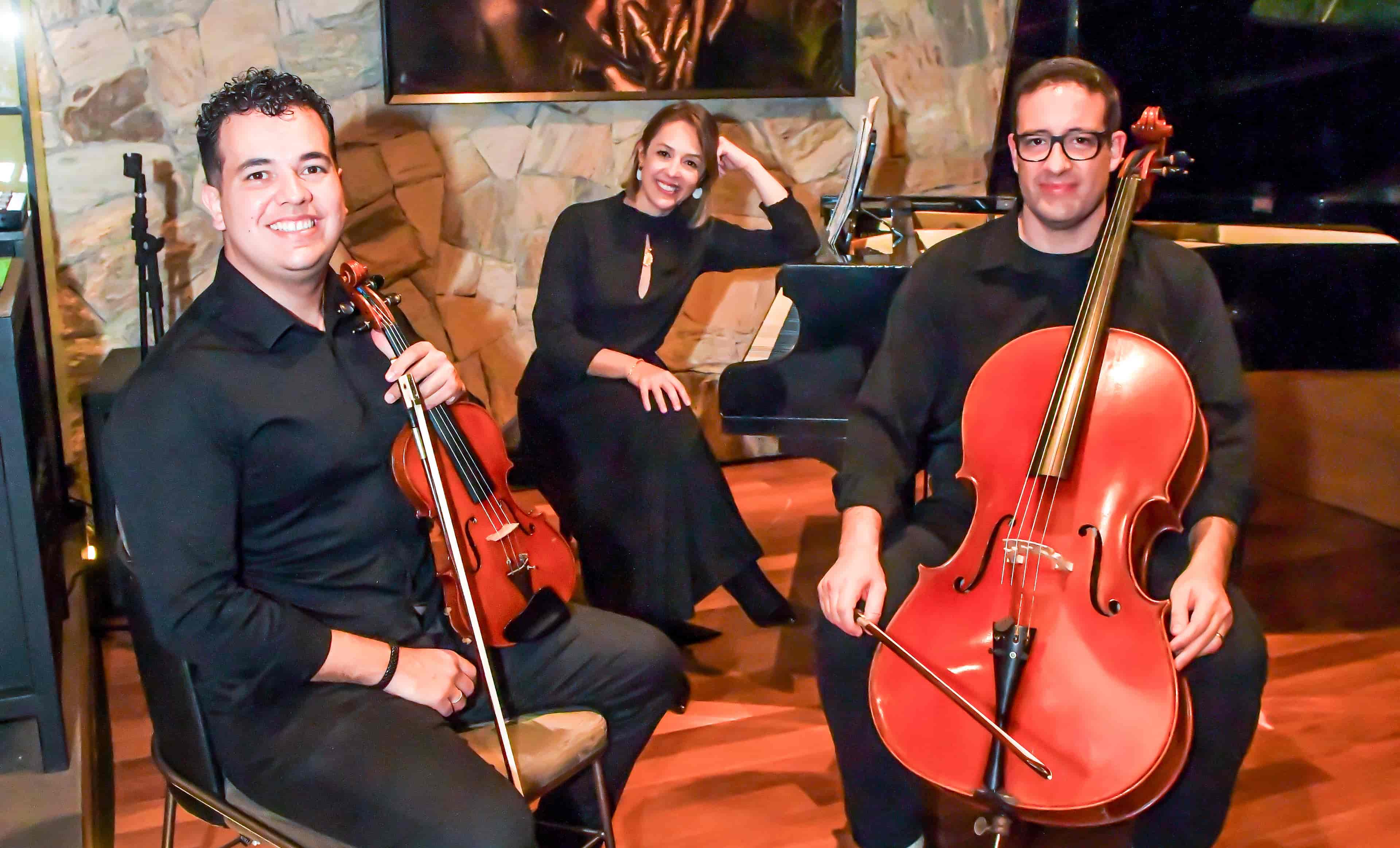 Imagem do evento Concerto/Cromatrio – Sinestesias Musicais: Uma viagem através das cores e sons