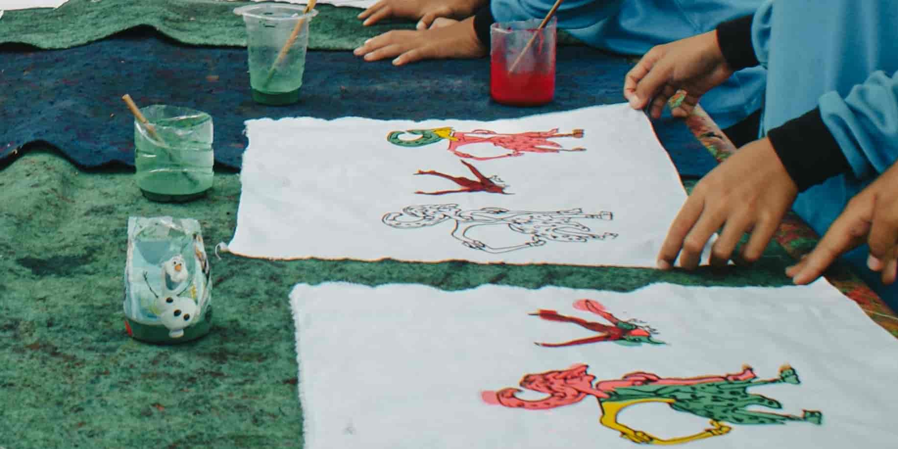 Imagem do evento COLORINDO DESENHOS