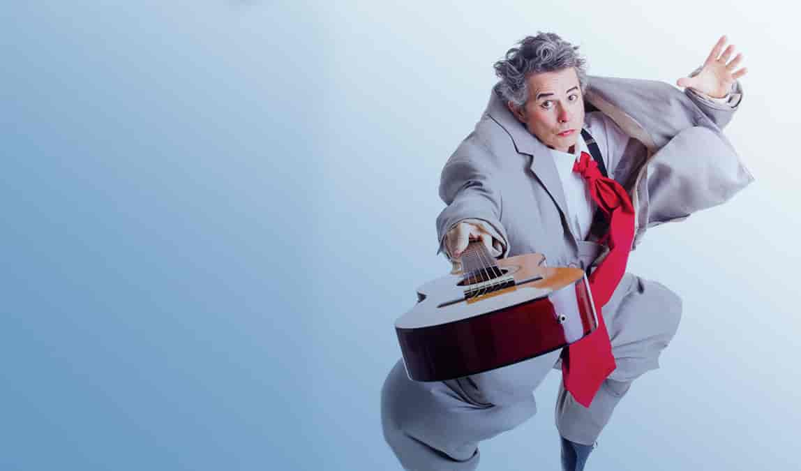 Banner do evento Curso de Circo Presencial e Gratuito "Circo Integral, Humor e Teatro Físico"